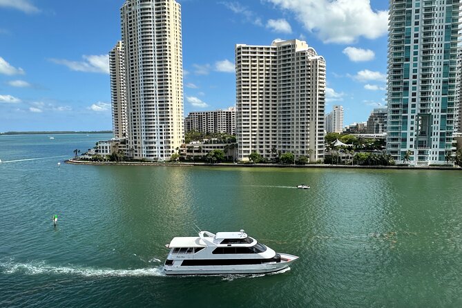 Miami Skyline Boat Cruise Past Millionaire's Homes Optional Stop - Hibiscus Island and Miami’s private waterfront