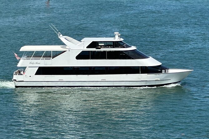 Miami Skyline Boat Cruise Past Millionaire's Homes Optional Stop - The confusing South Beach Marina option