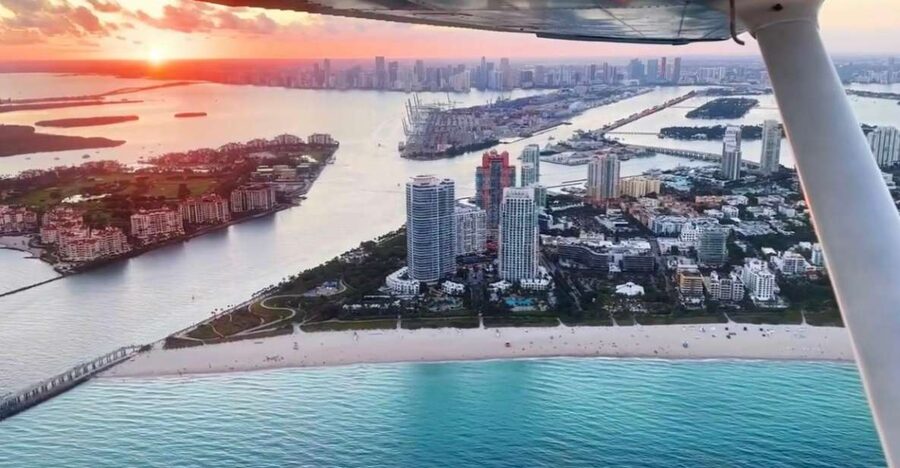 Miami: South Beach Private 50-Minute Private Flight Tour - The small plane changes the experience