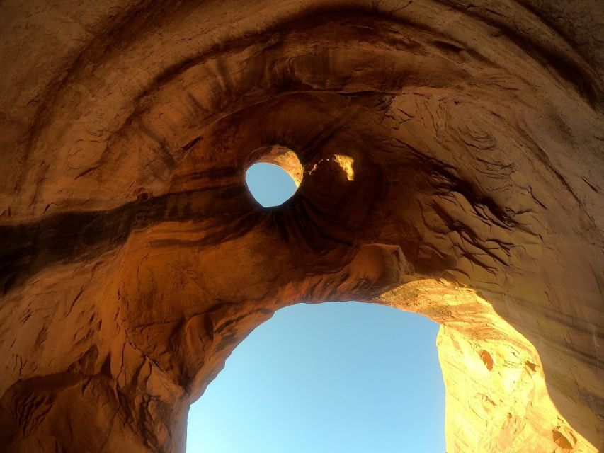 Monument Valley: Scenic 2.5-Hour Guided Tour - Sleeping Dragon and Chief’s Head