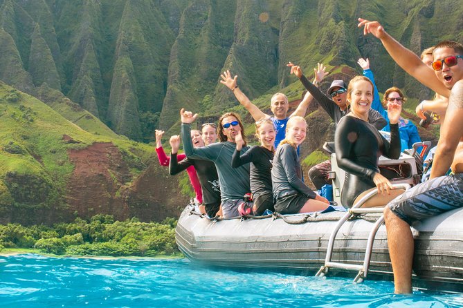 Na Pali Coast Half-Day Raft and Snorkel Adventure - Food, drinks, and the small comforts