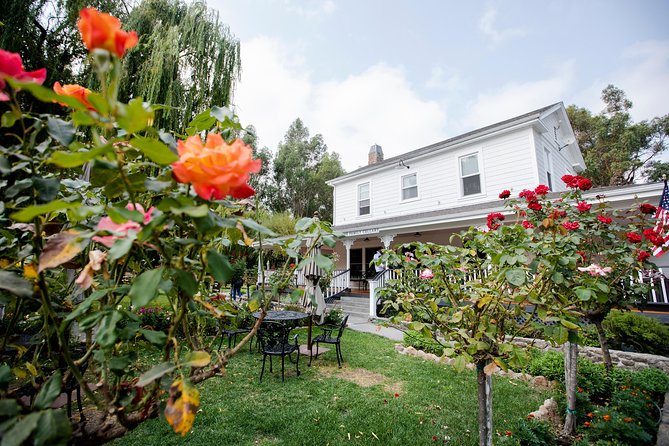 Napa and Sonoma Wine Country Full-Day Tour from San Francisco - Sonoma Plaza gives you a proper lunch break