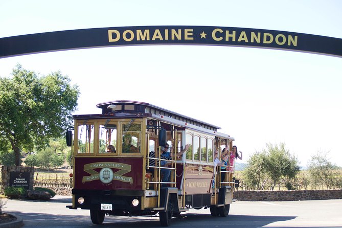 Napa Valley Wine Trolley Classic Tour - Why the Napa trolley makes winery hopping easier