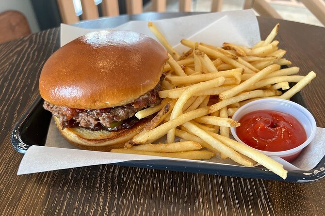 Nashville: Food Tour with 5+ Tastings of Local Delicacies - East Nashville puts the food in context