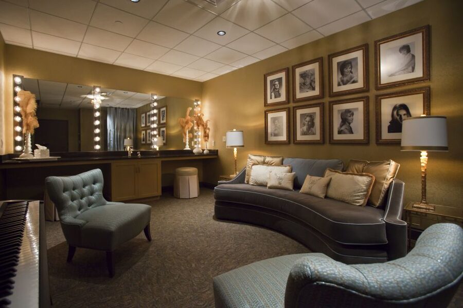 Nashville: Grand Ole Opry Backstage Tour - The interactive video experience
