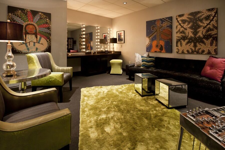 Nashville: Grand Ole Opry Backstage Tour - Daytime tour or show plus backstage visit