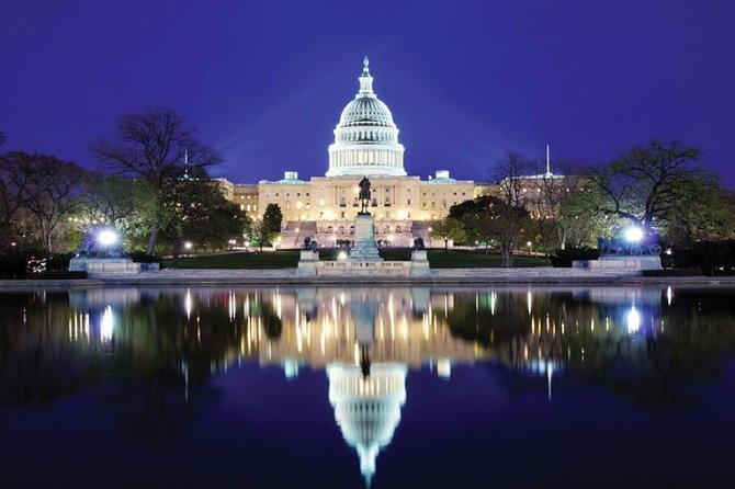 National Mall Monuments Night Tour with 10+ Stops, Entry Tickets - Lincoln Memorial and the Reflecting Pool