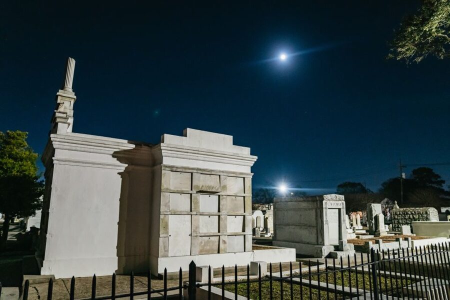 New Orleans: Cemetery Bus Tour At Dark with Exclusive Access - The Morning Call break and a pause in the night