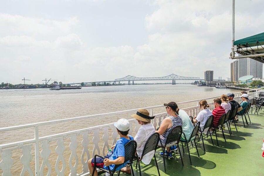 New Orleans: Daytime Steamboat Jazz Cruise + Optional Lunch - Listening to the captain’s narration