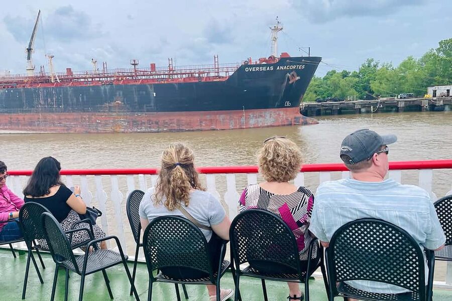 New Orleans: Daytime Steamboat Jazz Cruise + Optional Lunch - Drinks, bars, and time between the music