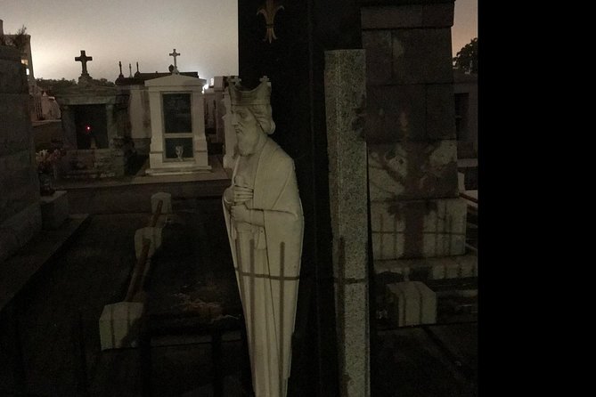 New Orleans Dead of Night Ghosts and Cemetery Bus Tour - City Park, beignets, and the halfway break