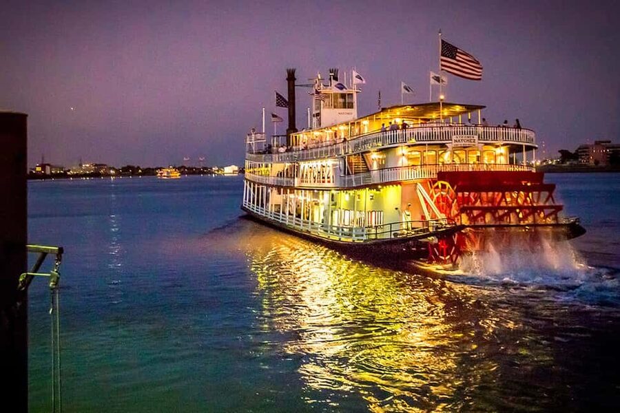 New Orleans: Evening Steamboat Jazz Cruise + Optional Dinner - Boarding early gives you more choices