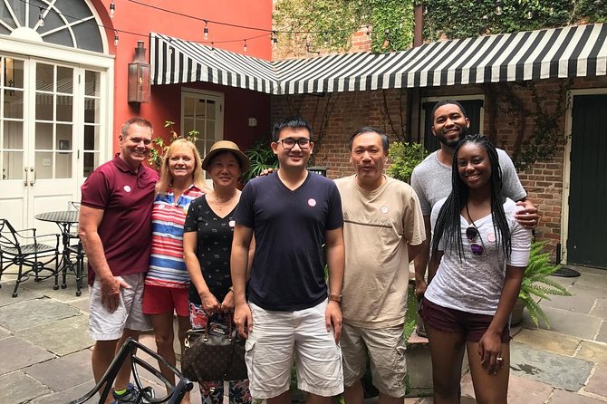 New Orleans Food Walking Tour of the French Quarter with Small-Group Option - Regular group or small group of 13?