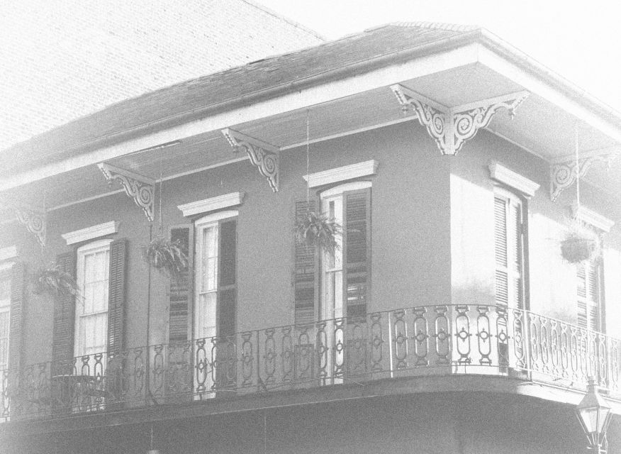 New Orleans: French Quarter Ghost Tour with Interior Visit - Storytelling is the real engine