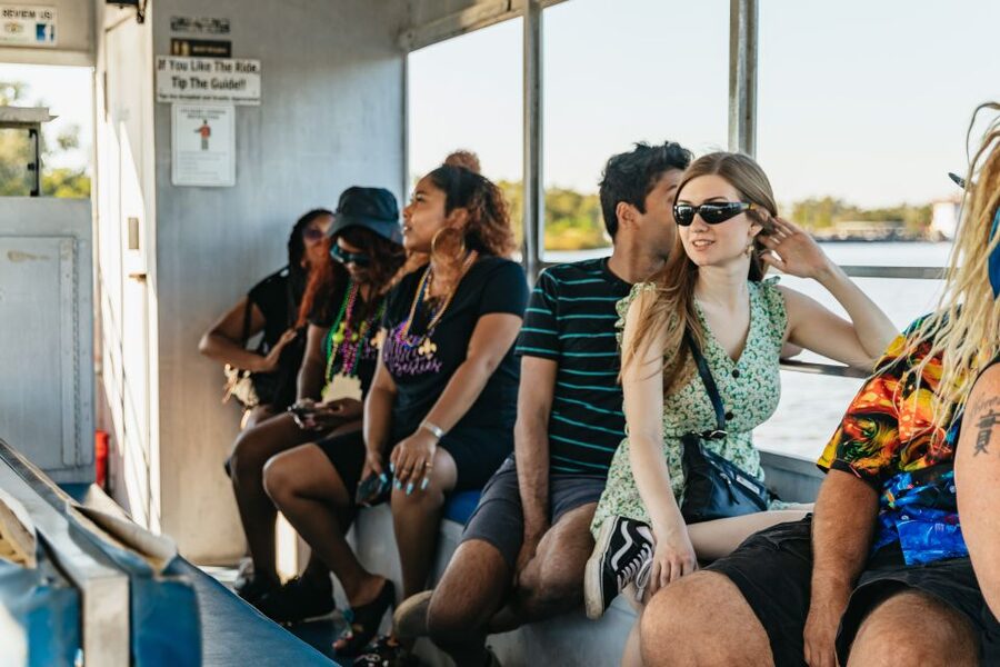 New Orleans: Guided Swamp Cruise by Tour Boat - FAQ