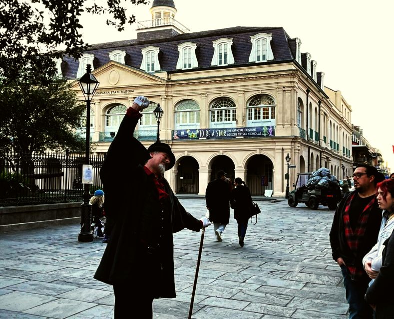 New Orleans Haunted Ghost, Voodoo & Vampire Walking Tour - Vodou explained with more care