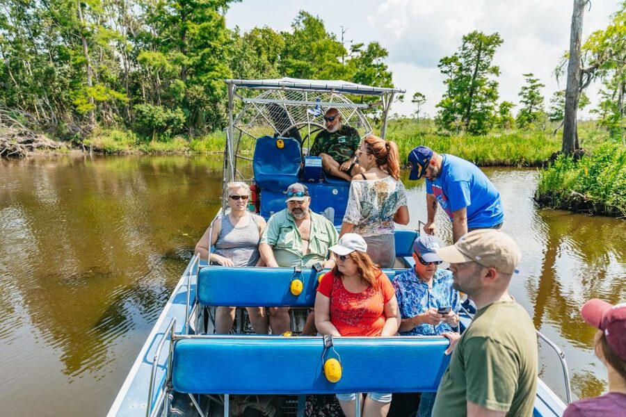 New Orleans: High Speed 9 Passenger Airboat Tour - Who should take this trip