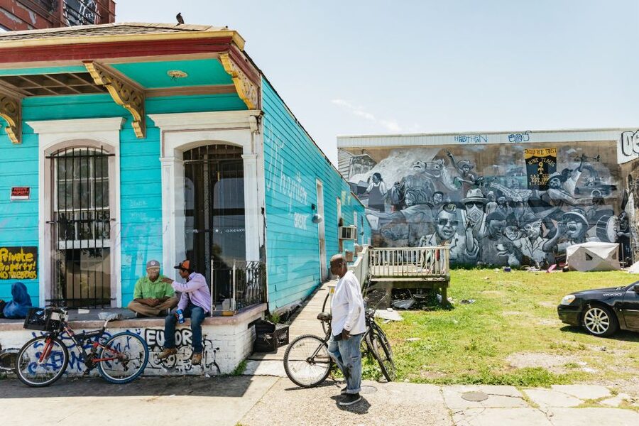 New Orleans: Sightseeing Bus Tour - City Park and a beignet break at Café du Monde