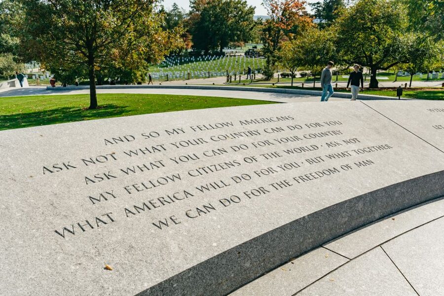 New York City: Full-Day Washington DC City Highlights Tour - Arlington Cemetery and John F. Kennedy’s gravesite