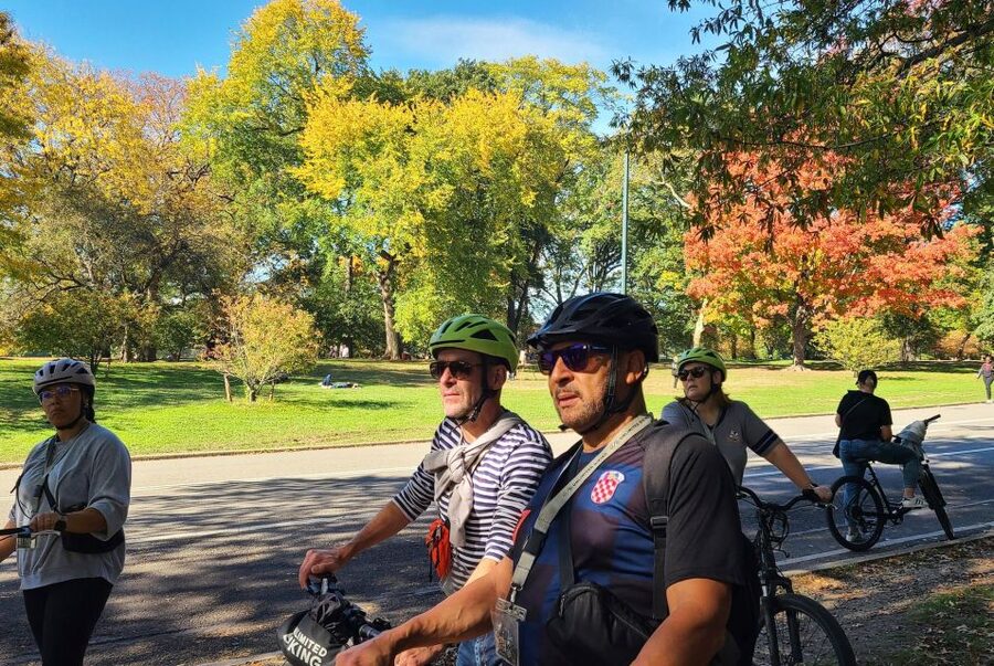 New York City: Highlights of Central Park Bike or eBike Tour - Bethesda Terrace and Fountain
