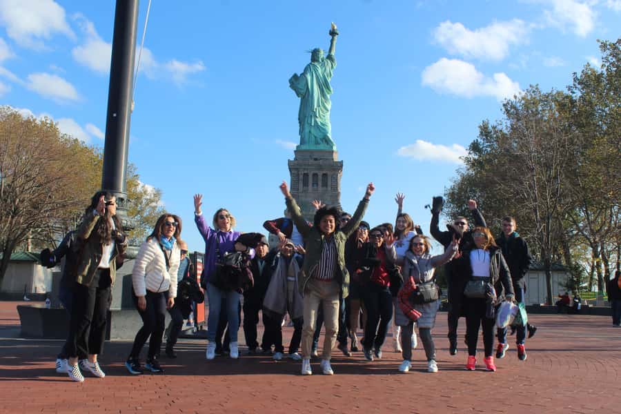 New York City: Statue of Liberty & Ellis Island Guided Tour - Liberty Island and the Statue of Liberty Museum