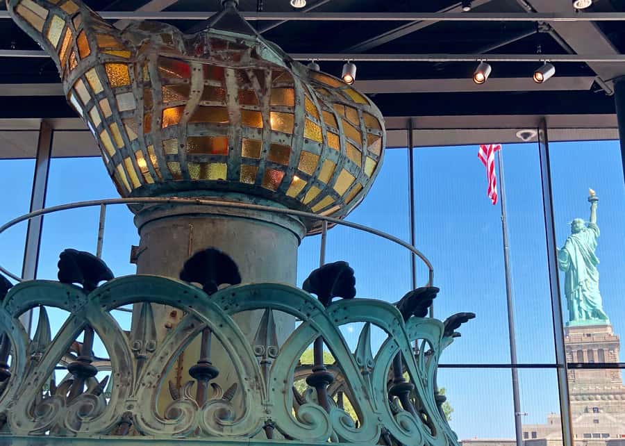 New York City: Statue of Liberty & Ellis Island with Ferry - Timing makes the difference