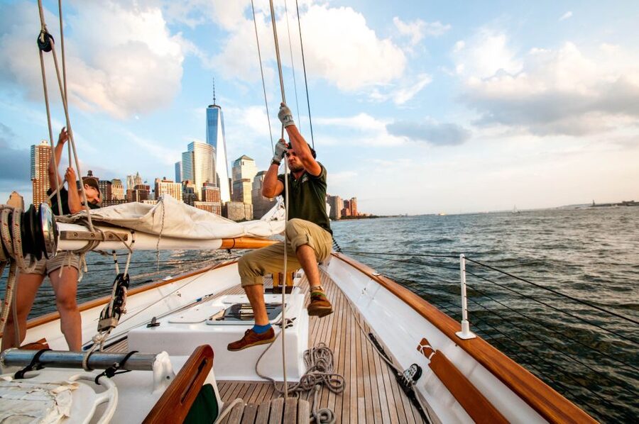 New York City: Sunset Sail Aboard a Schooner - Practical booking advice for the best evening