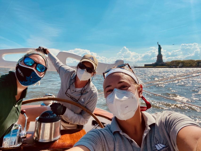 New York City: Sunset Sail Aboard a Schooner - From Pier 62 to the lower Hudson