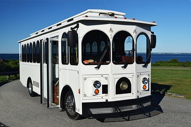 Newport Gilded Age Mansions Trolley Tour with Breakers Admission - Key points to know before you book