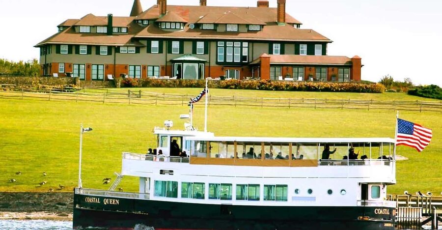 Newport, Rhode Island: Scenic Narragansett Bay Cruise - Weather, comfort, and timing