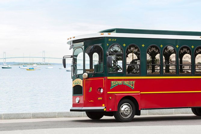 Newport Trolley Tour - Viking Scenic Overview - Ocean Drive and Newport’s coastal setting