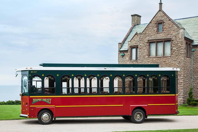 Newport Trolley Tour with Breakers Mansion - Viking Tours - What the mansion visit feels like