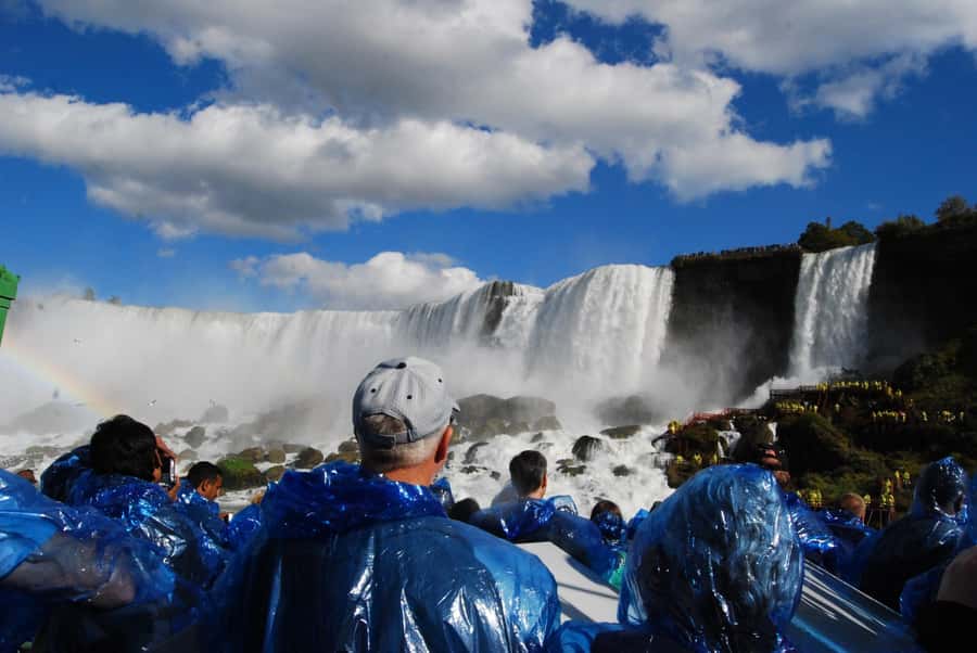 Niagara Falls: Maid of the Mist & Cave of the Winds Tour - The American Falls and Luna Island