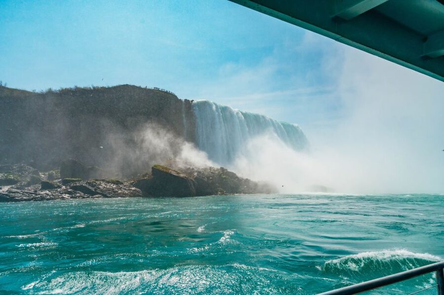 Niagara Falls, USA: American Tour & Maid of The Mist - Getting close to Niagara Falls from the American side