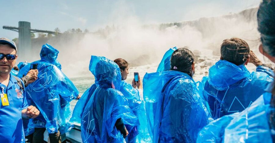 Niagara Falls, USA: American Tour & Maid of The Mist - What $99 gets you, and what it does not