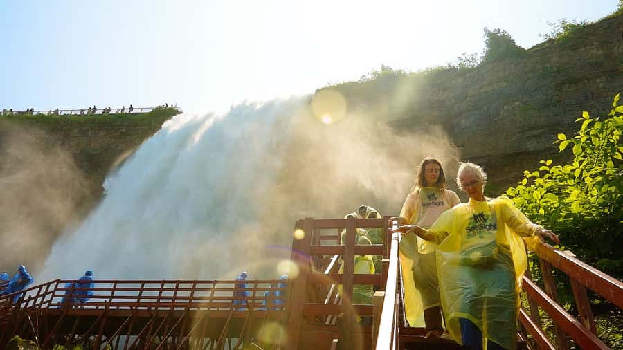 Niagara Falls USA: Cave of the Winds & Maid of the Mist Ride - Goat Island and the three falls