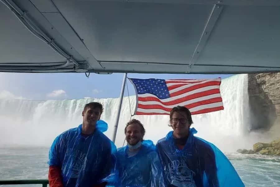 Niagara Falls, USA: Guided Tour with Maid of the Mist Cruise - Why the Maid of the Mist is the main event