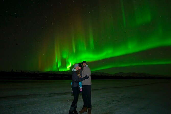Northern Lights Aurora Tour with FREE Photography - Chasing clear skies beyond Fairbanks
