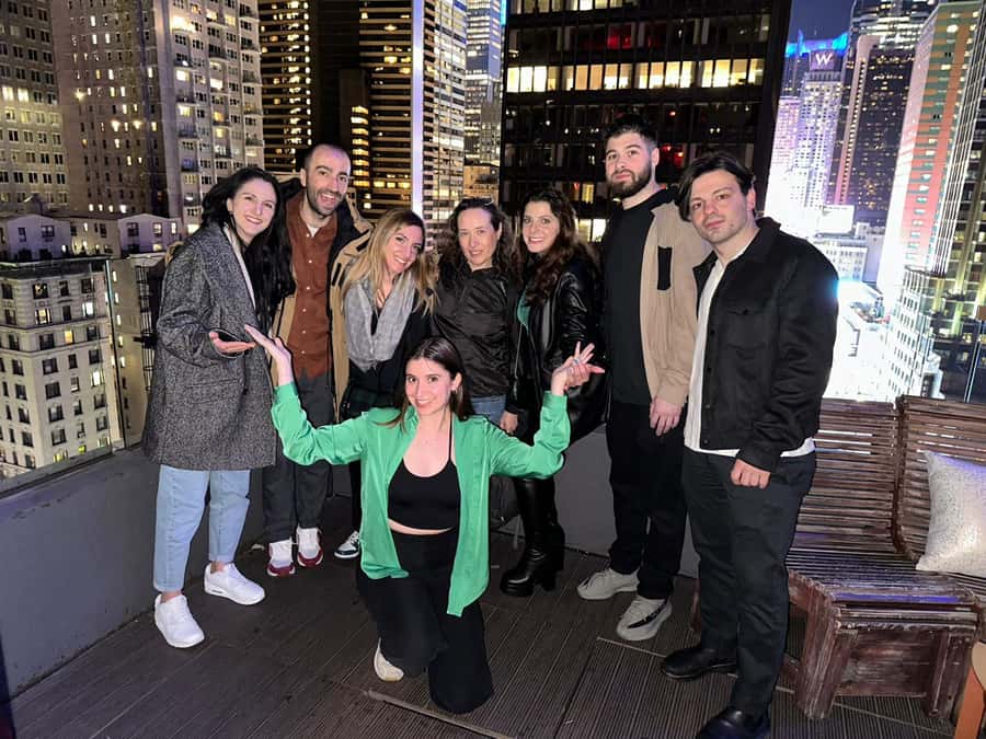 NYC: Bar, Lounge and Rooftop Nightlife Tour - Speakeasies, basements, and old New York stories