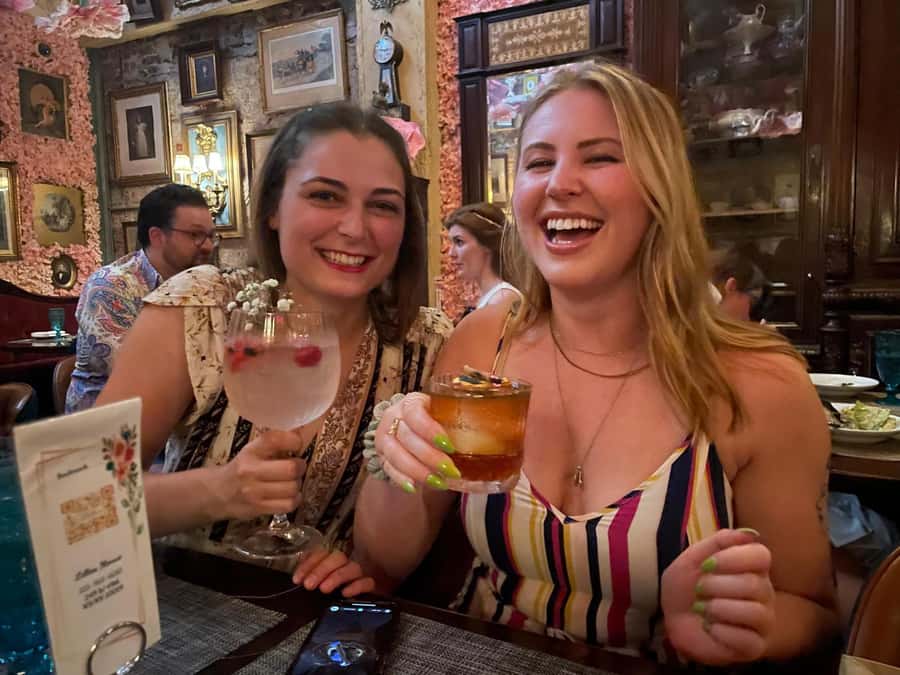 NYC: Bar, Lounge and Rooftop Nightlife Tour - Who should book this experience