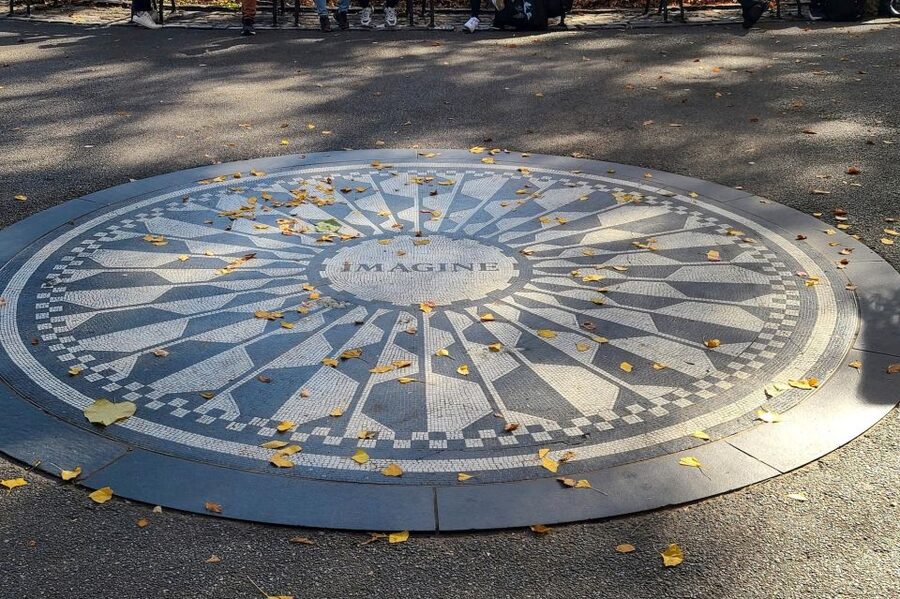 NYC: Central Park Bike Rentals - Riding beyond the park