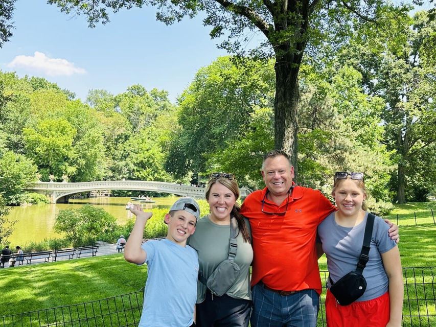 NYC: Central Park Celebrity Homes & Film Spots Pedicab Tour - What $40 gets you
