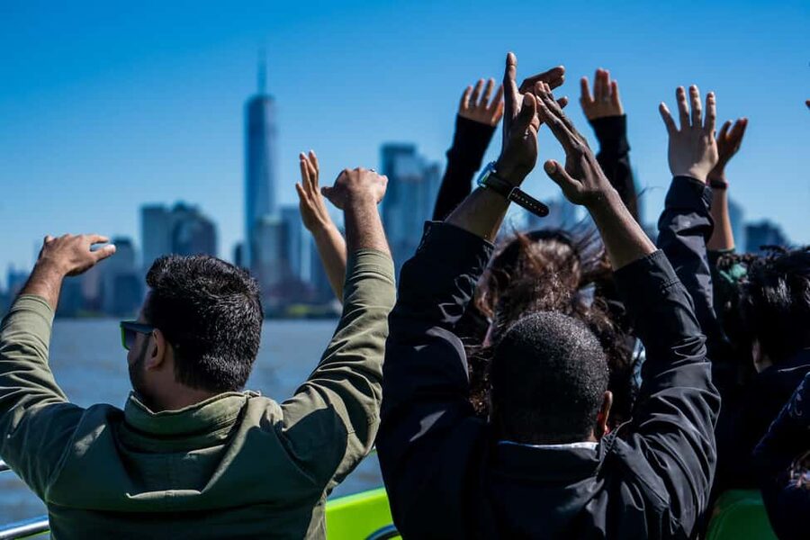 NYC: Circle Line "The Beast" Midtown/Downtown Speedboat Ride - Is $34 good value for New York?