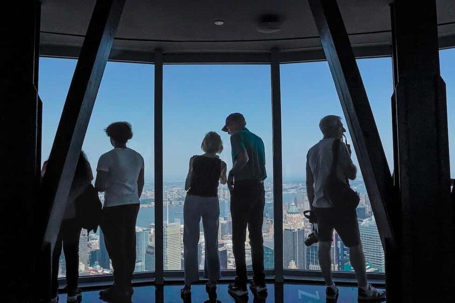NYC: Empire State Building Express Tickets – Skip the Line - Staff, ticket handling, and small annoyances