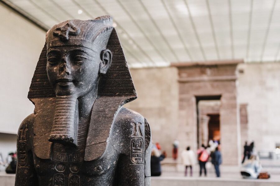 NYC: Express Highlights Tour of the MET Museum - Greek sculpture and the art of looking closely