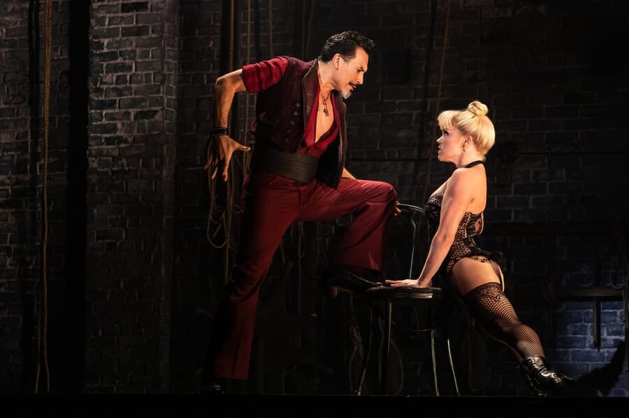 NYC: Moulin Rouge! the Musical on Broadway - What your ticket includes, and what it does not