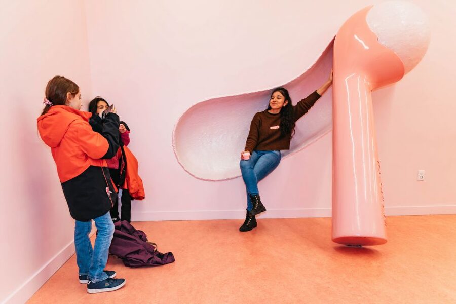 NYC: Museum of Ice Cream Entry Ticket - The pink subway and the best photo stops
