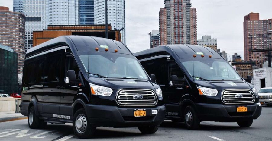 NYC: One-Way Shared Transfer to or from Newark Airport - A $39 landing strategy for Newark and Manhattan