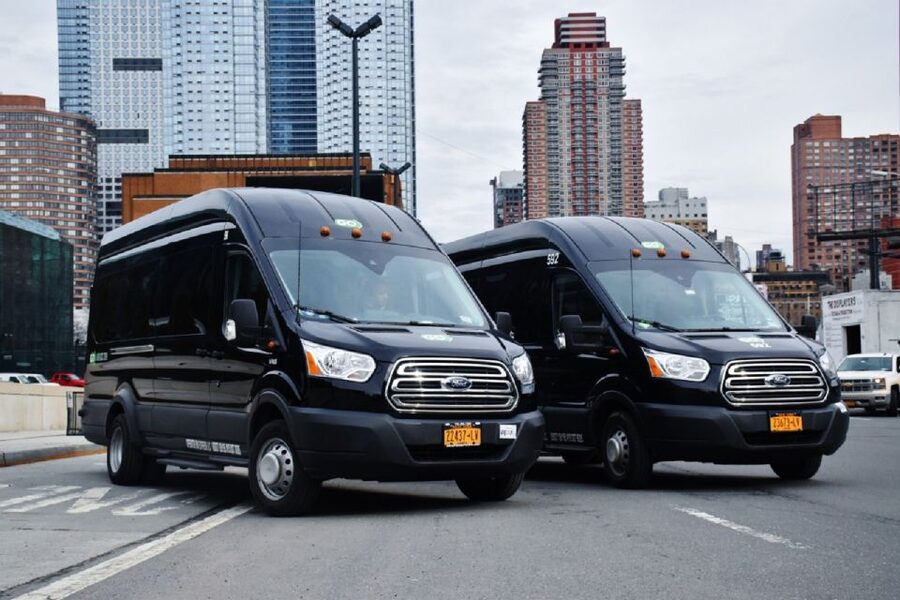 NYC: One-Way Transfer to/from JFK Airport and Manhattan - Key points to know before booking