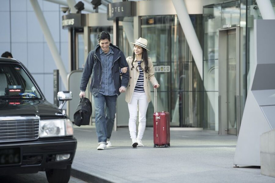 NYC: Private JFK Airport Transfer From/To Manhattan - The ride to Manhattan